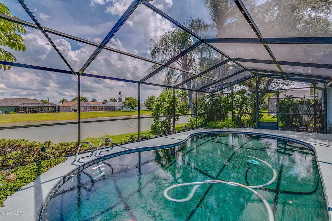 Photo of 625 Sandpiper Circle