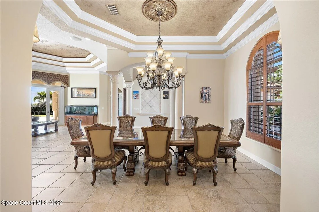 Photo of 671 Indian River Drive