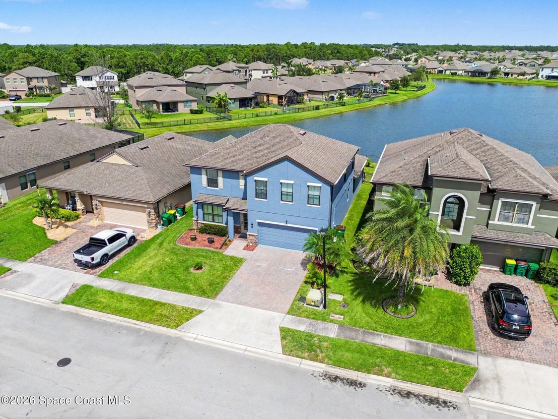Photo of 1124 Musgrass Circle