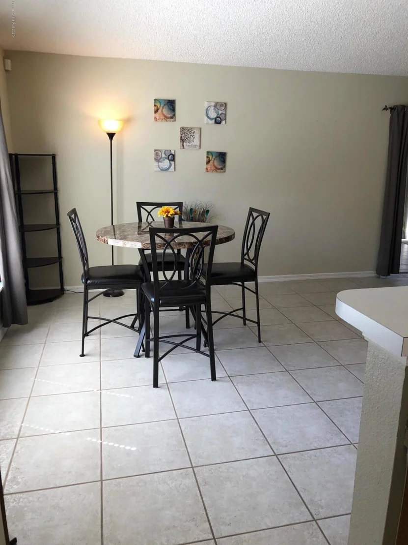 Photo of 2114 Spring Creek Circle NE