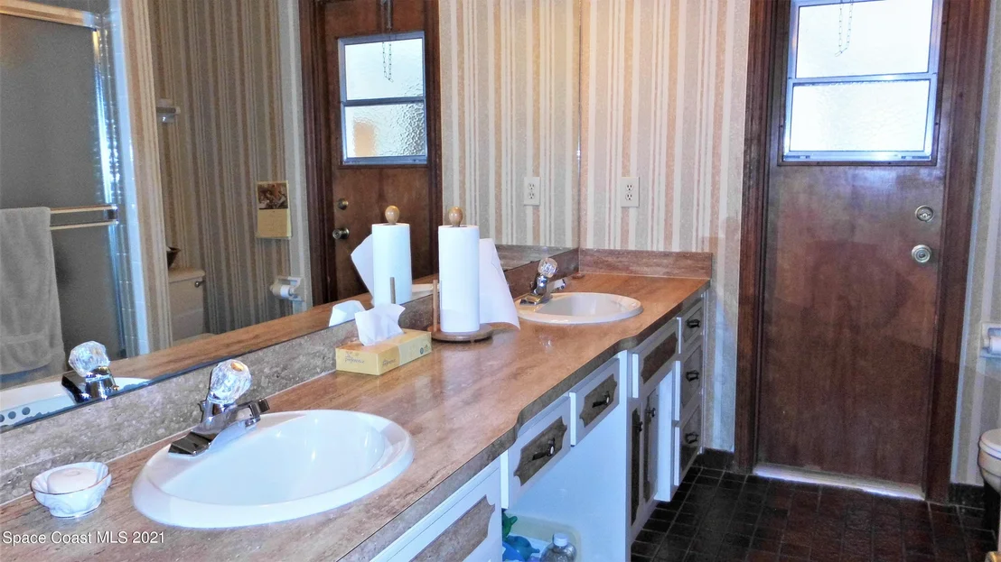 Photo of 735 Atlantic Drive