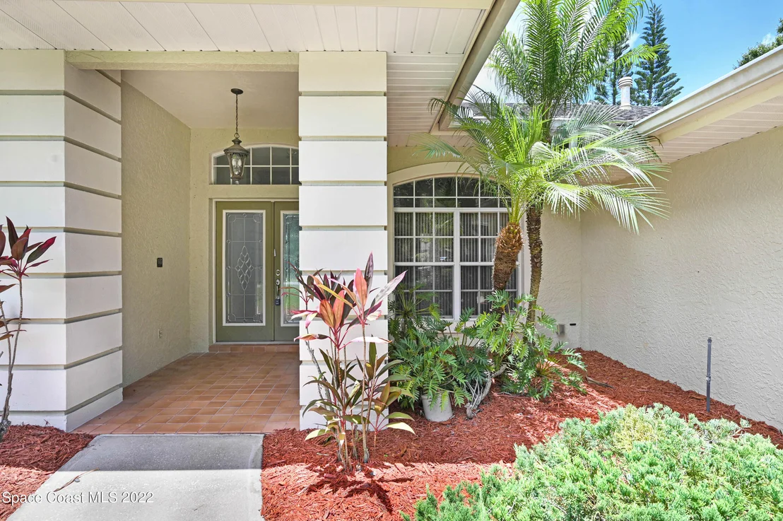 Photo of 3886 Beechgrove Road
