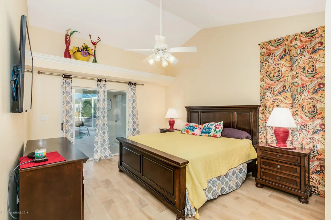 Photo of 3068 Pineda Crossing Drive S