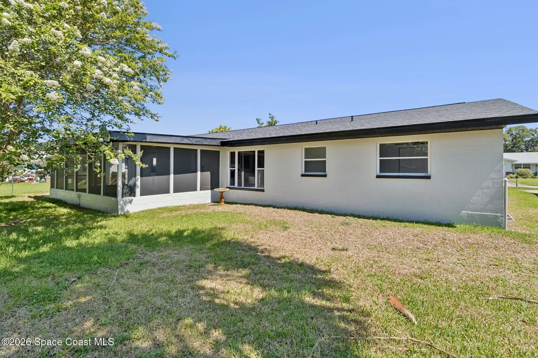 Photo of 903 Jefferson Road