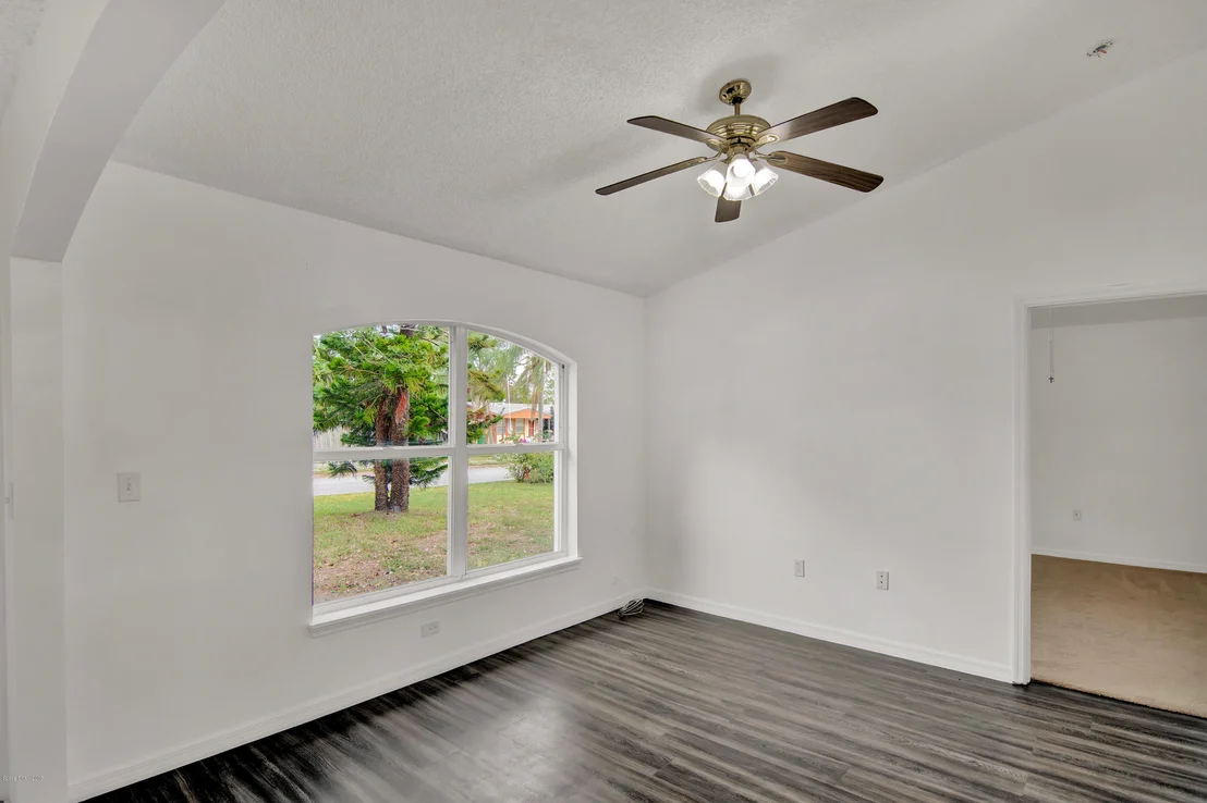 Photo of 1027 Hibiscus Street