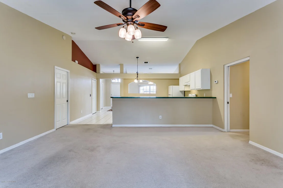 Photo of 1121 Juno Place