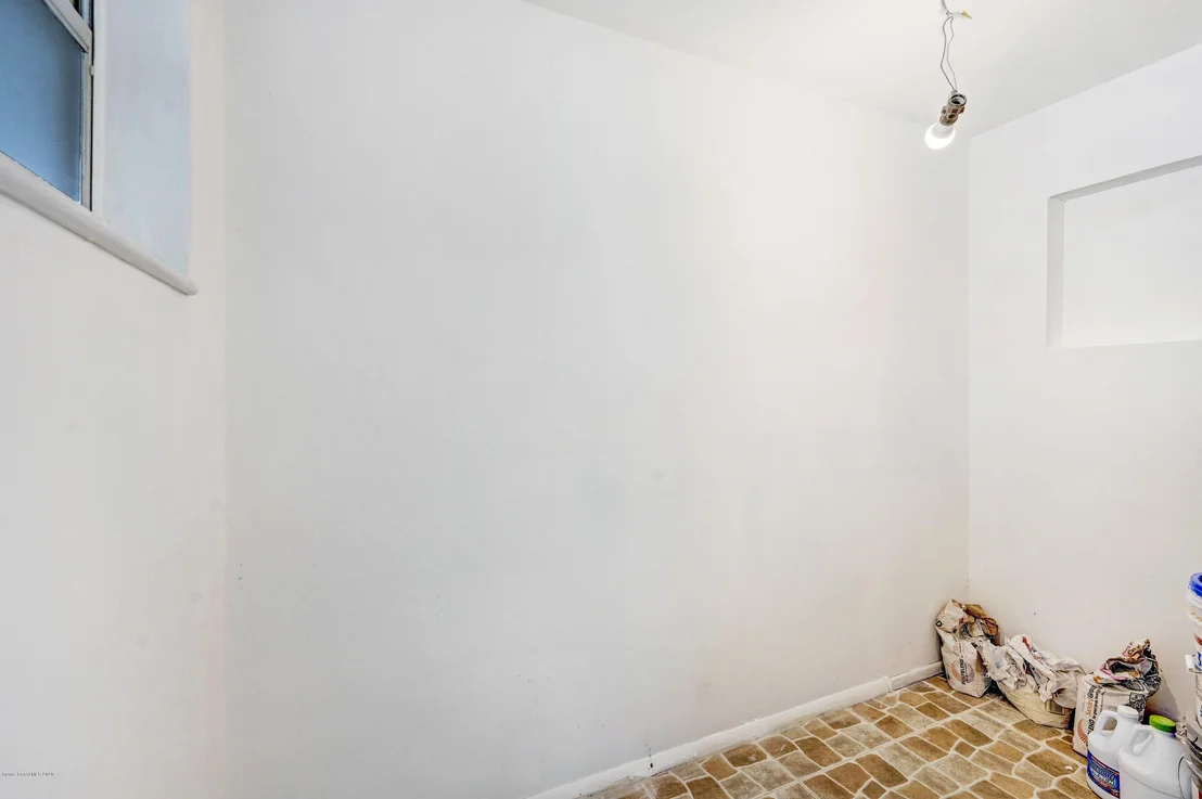 Photo of 1211 Westview Drive