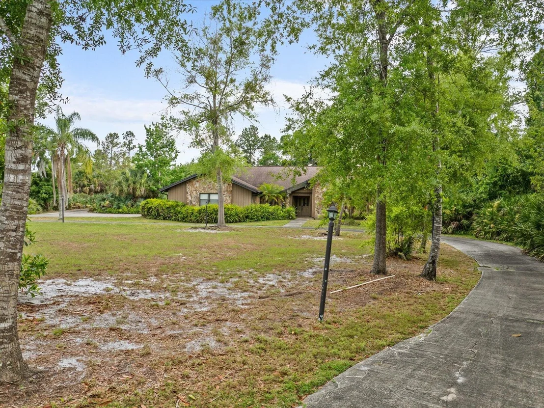 Photo of 1209 Sand Pine Circle