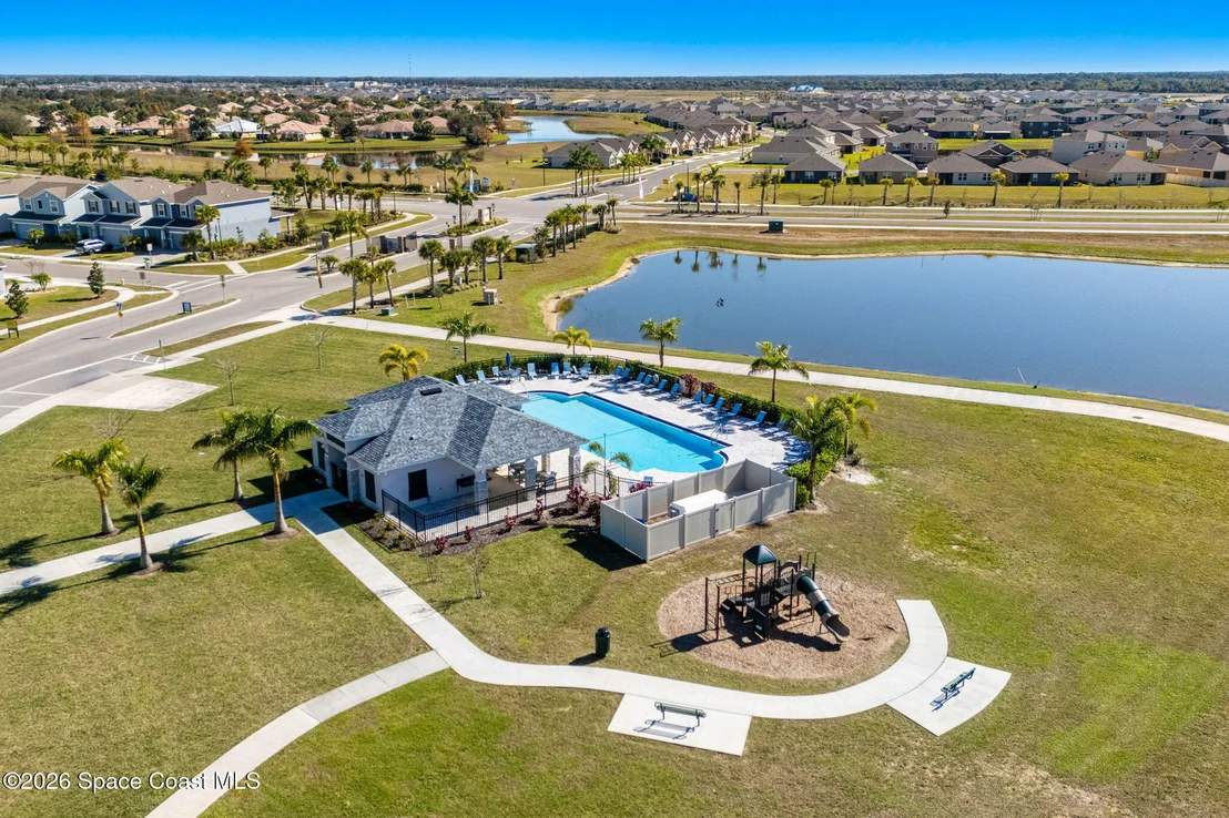 Photo of 1092 Canfield Circle SE