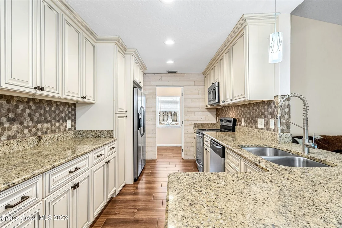 Photo of 4635 Willow Bend Drive