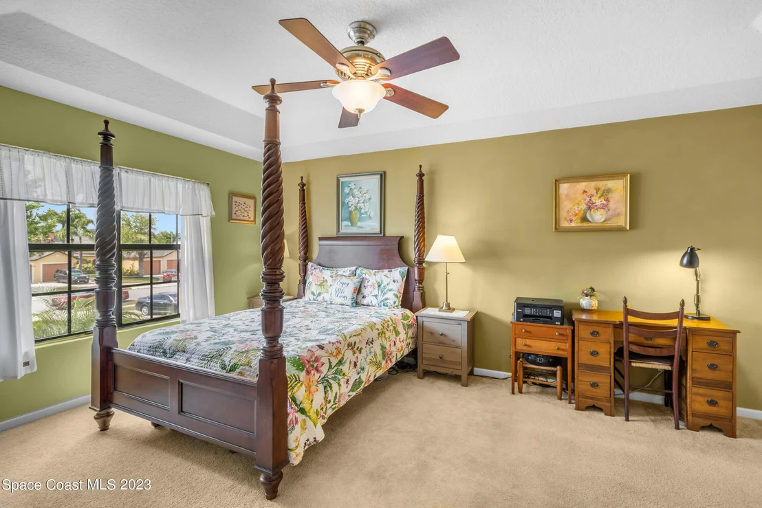 Photo of Unit 101 at 910 Luminary Circle
