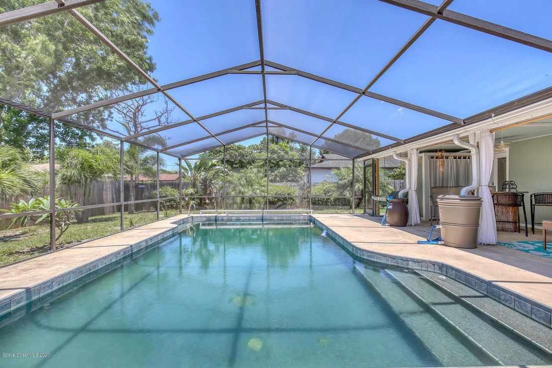 Photo of 1216 Palmdale Circle NE
