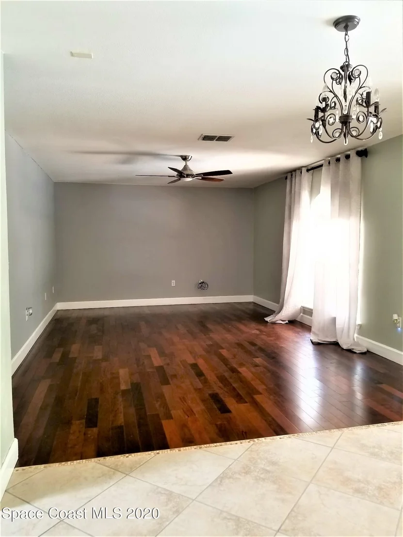 Photo of 5277 Mansford Place