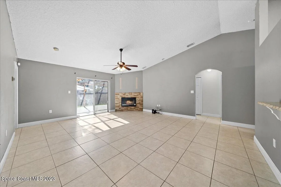 Photo of 6949 Boston Road