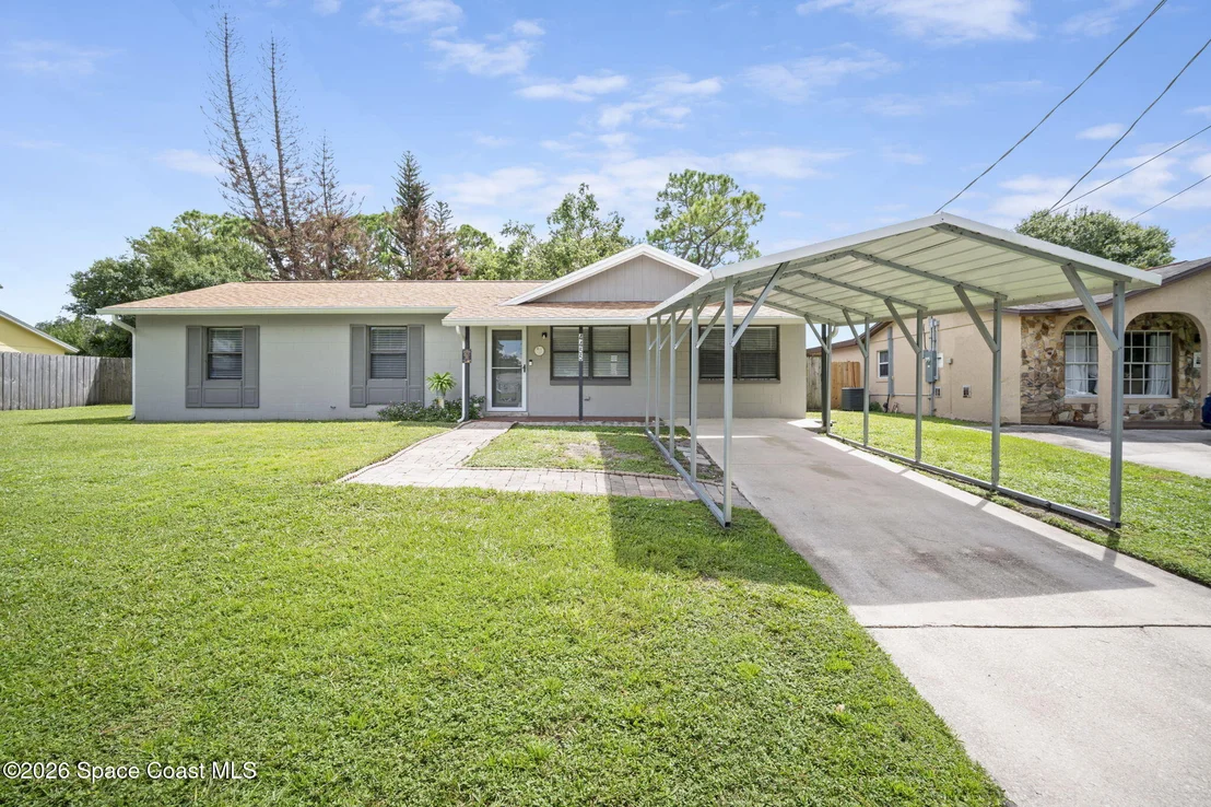 Photo of 4455 Delespine Road