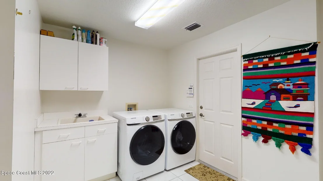 Photo of 909 Nelson Drive