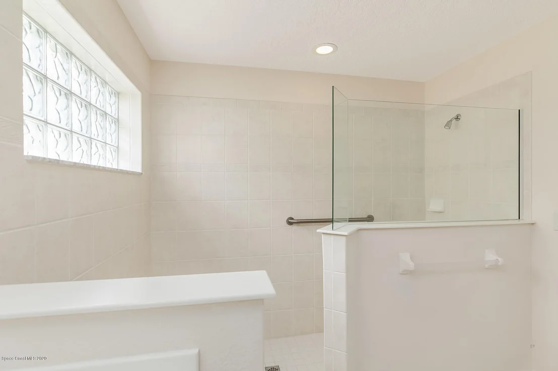 Photo of 3553 Shawnee Lane