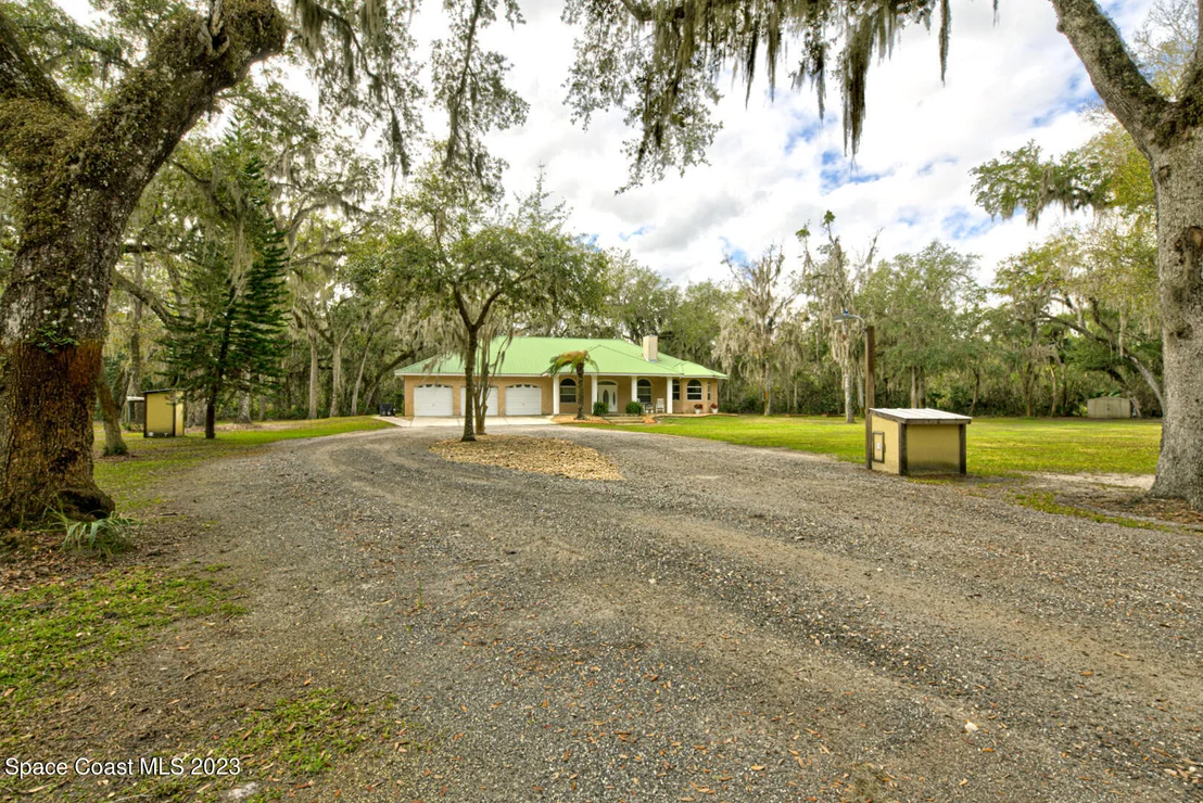 Photo of 3333 Aloha Lane