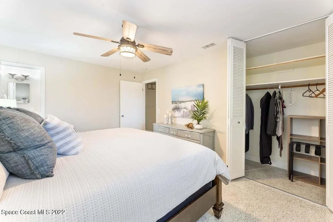 Photo of 2277 Lakeview Drive