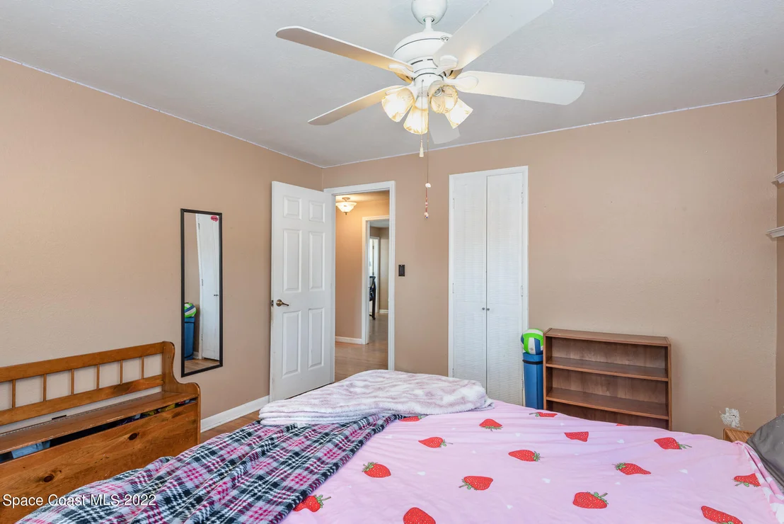 Photo of 384 Chester Drive
