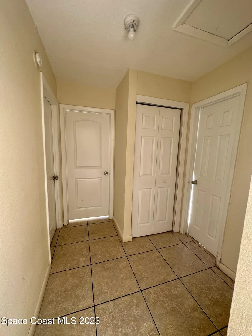 Photo of 413 Lincoln Road