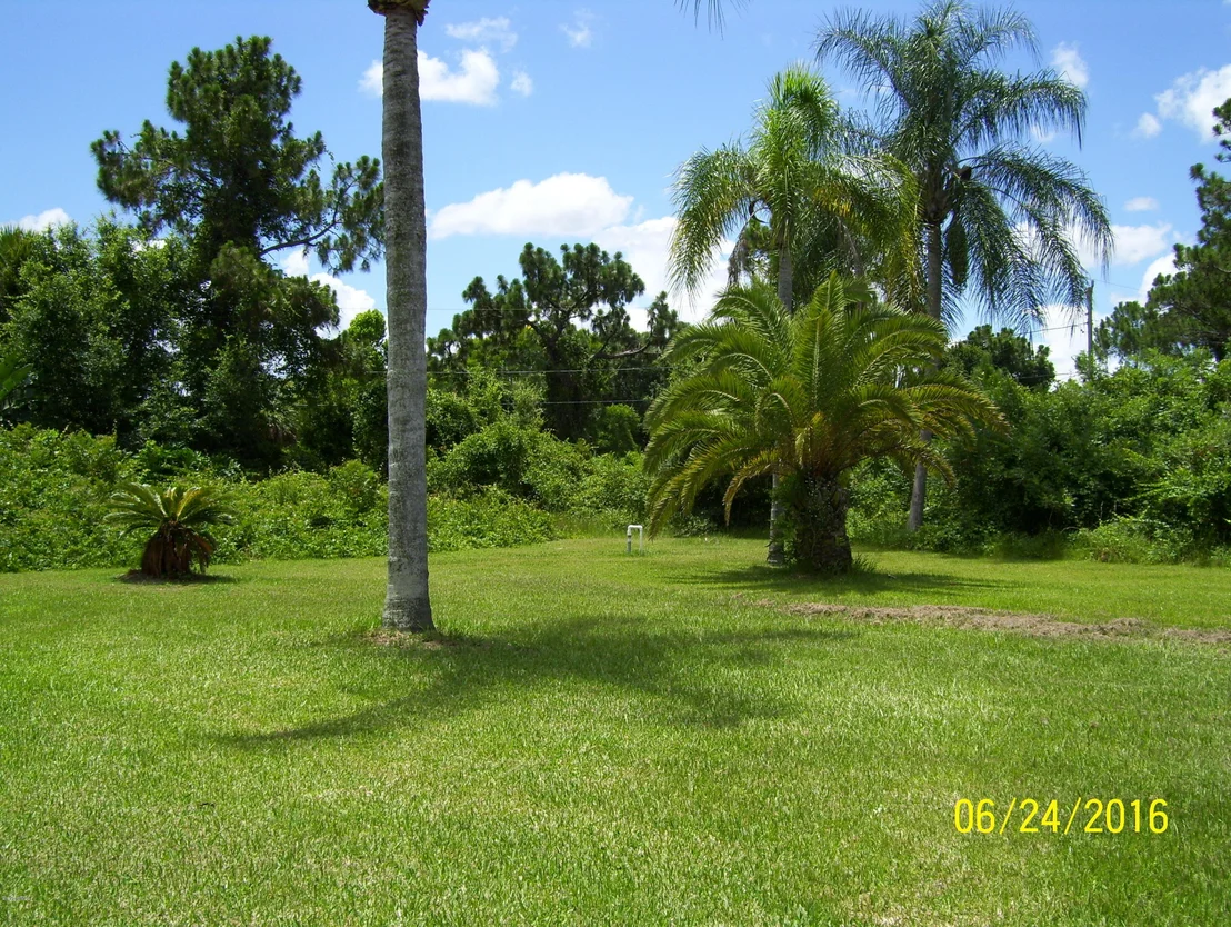 Photo of 1554 Paley Circle SE