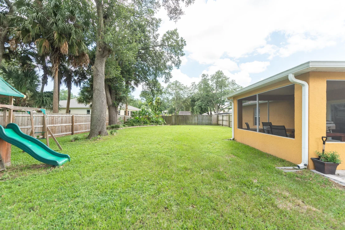 Photo of 6040 Adina Road