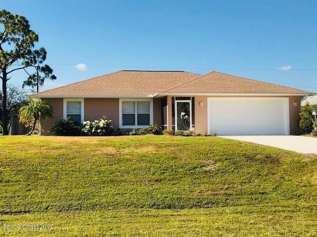 Photo of 7945 100th Avenue