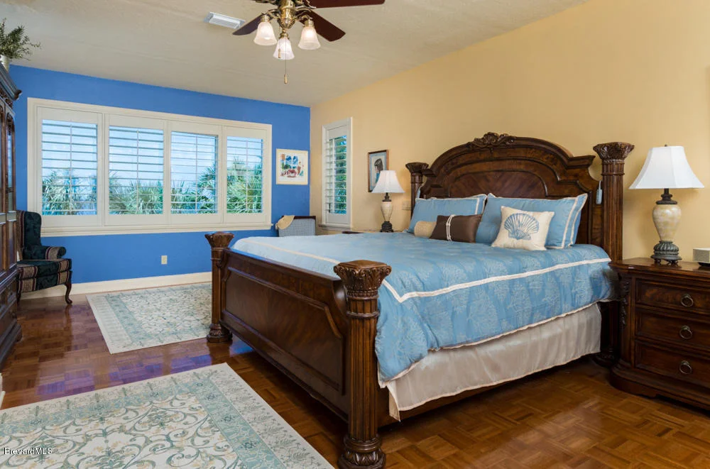 Photo of 333 Island Drive