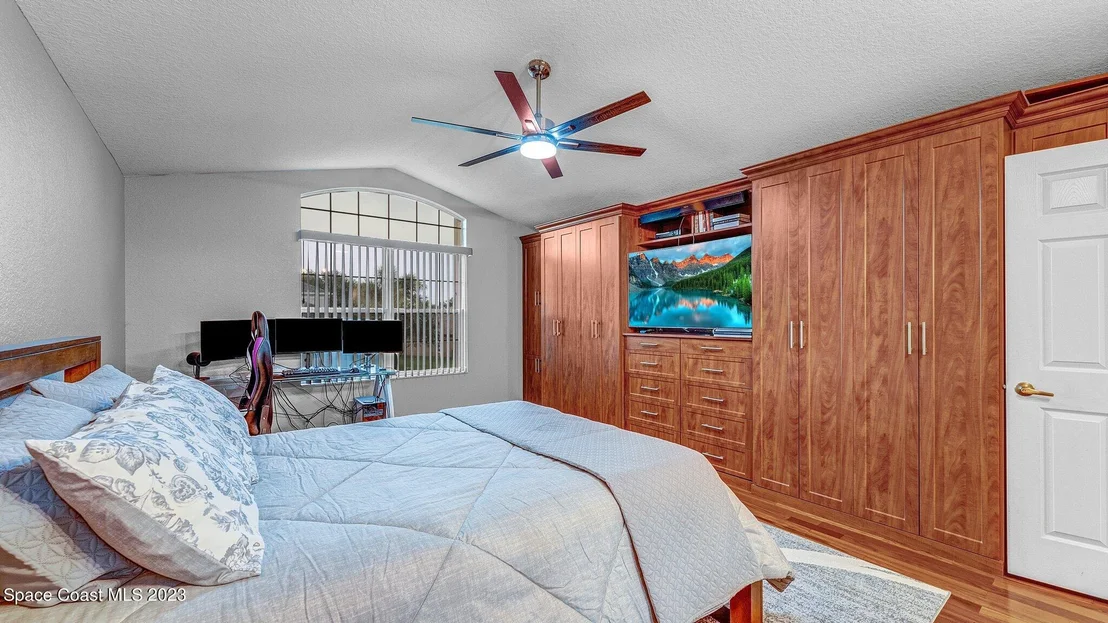 Photo of 4299 Chastain Drive