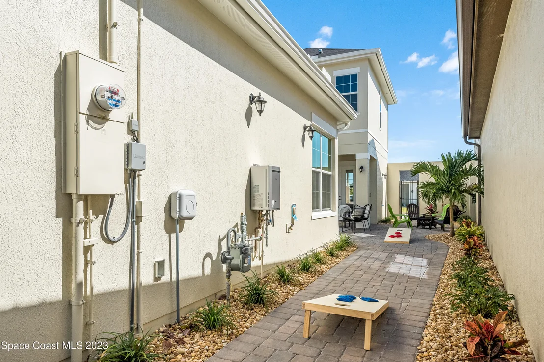 Photo of 8316 Lyside Drive