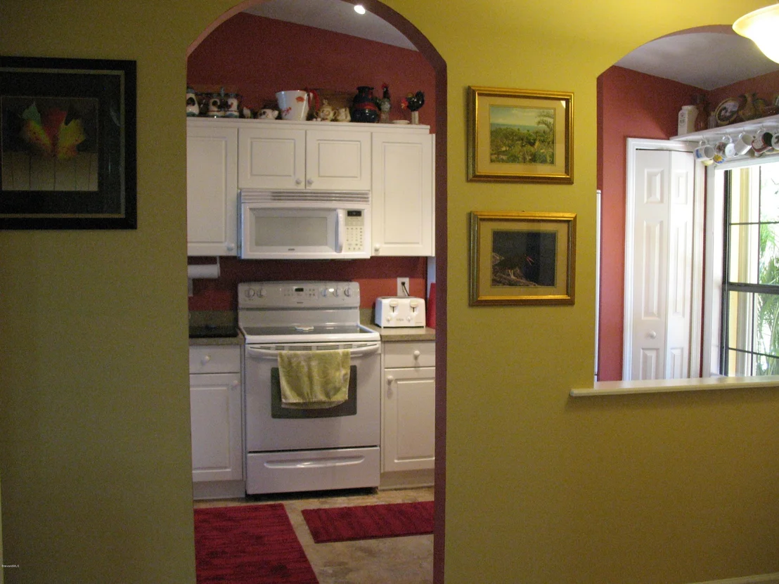 Photo of Unit 105 at 975 Luminary Circle