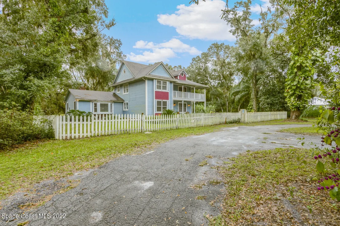 Photo of 2179 Turpentine Road