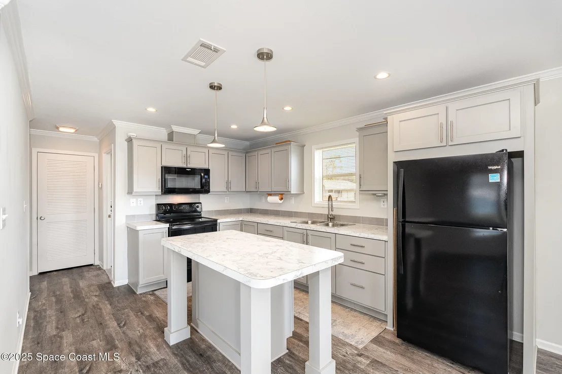 Photo of 21 Sapphire Street