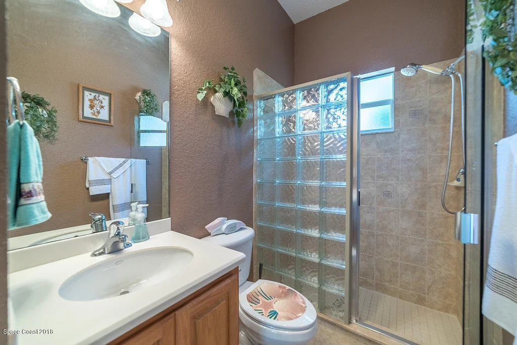 Photo of 106 SE Ridgemont Circle SE