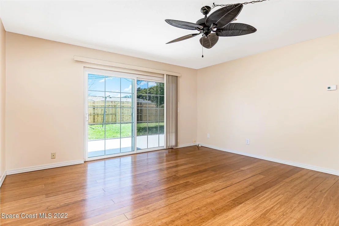 Photo of 1038 La Paloma Drive