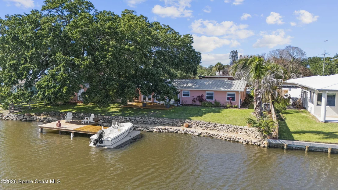 Photo of 514 Cocoa Isles Boulevard