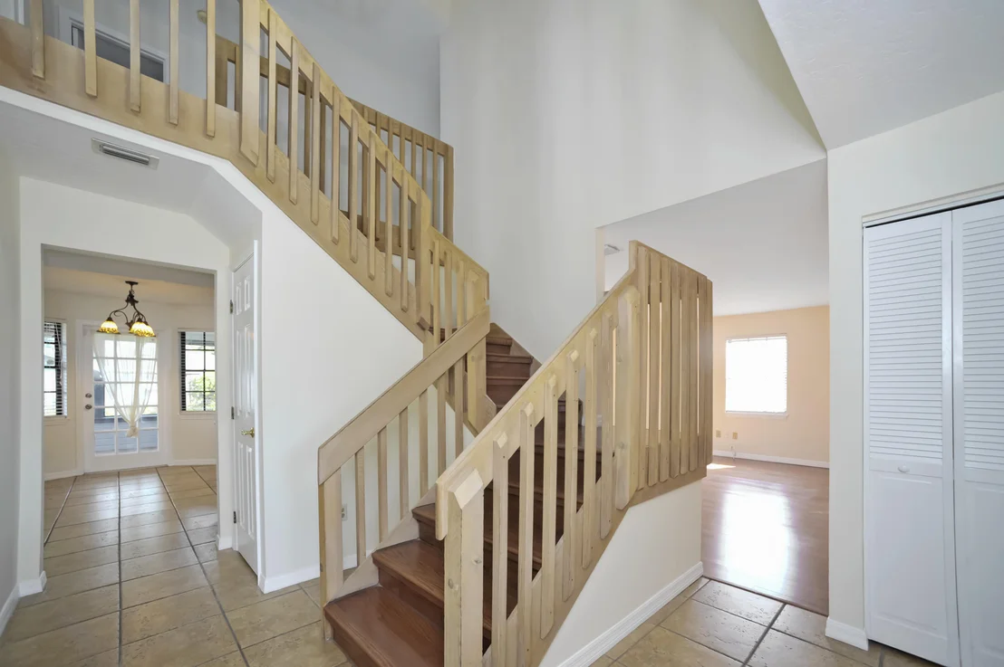 Photo of 986 Whisperpine Drive