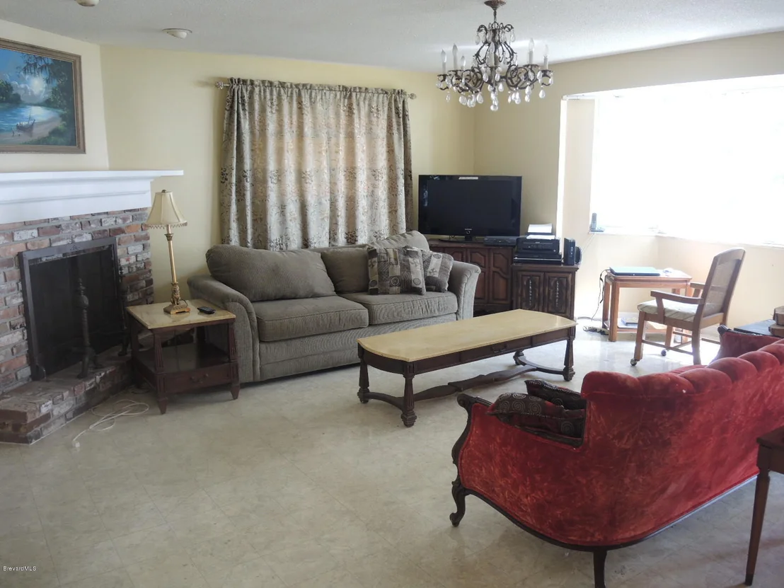 Photo of 6 Shore View Circle