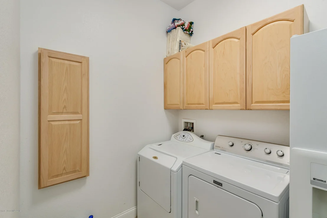 Photo of 52 Riverview Lane