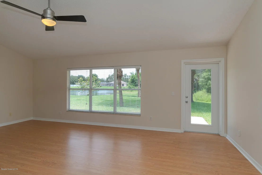 Photo of 424 Brown Avenue
