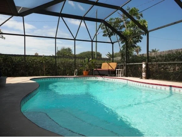 Photo of 748 Palm