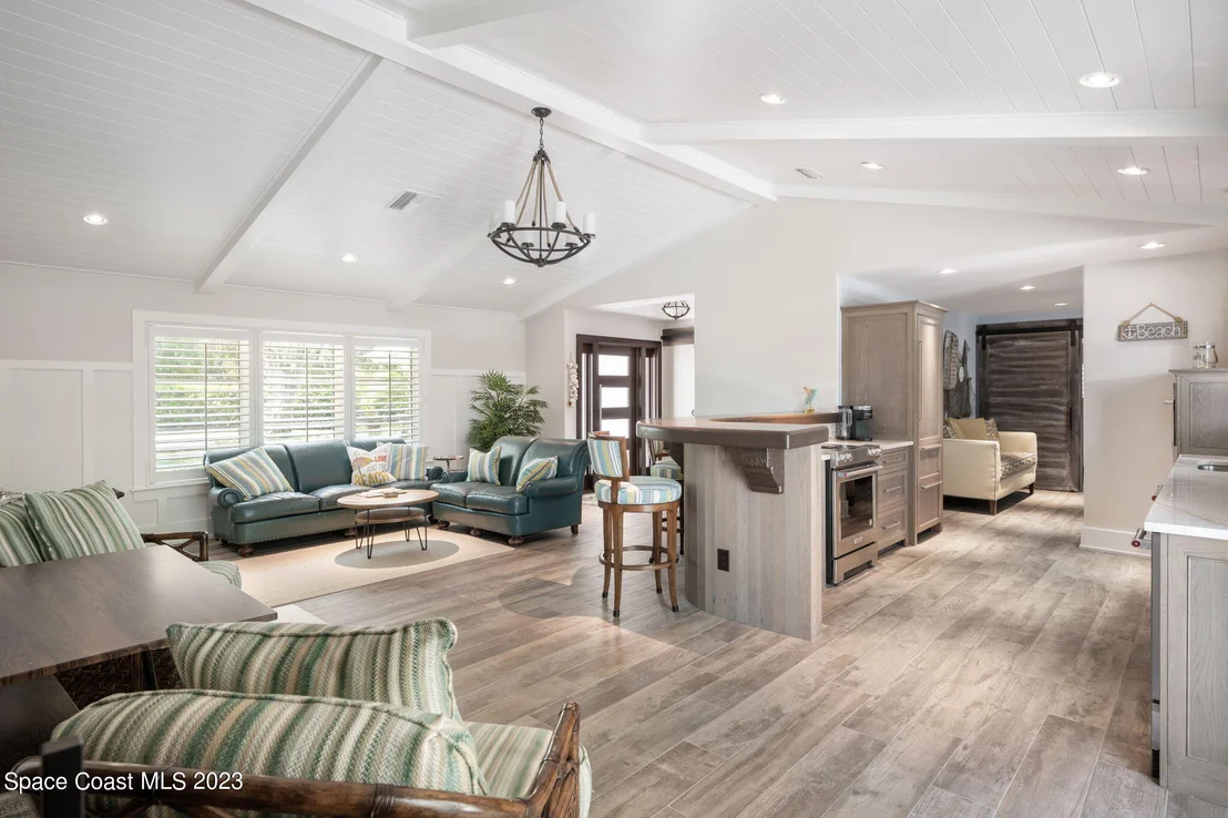 Photo of 755 Cypress Road