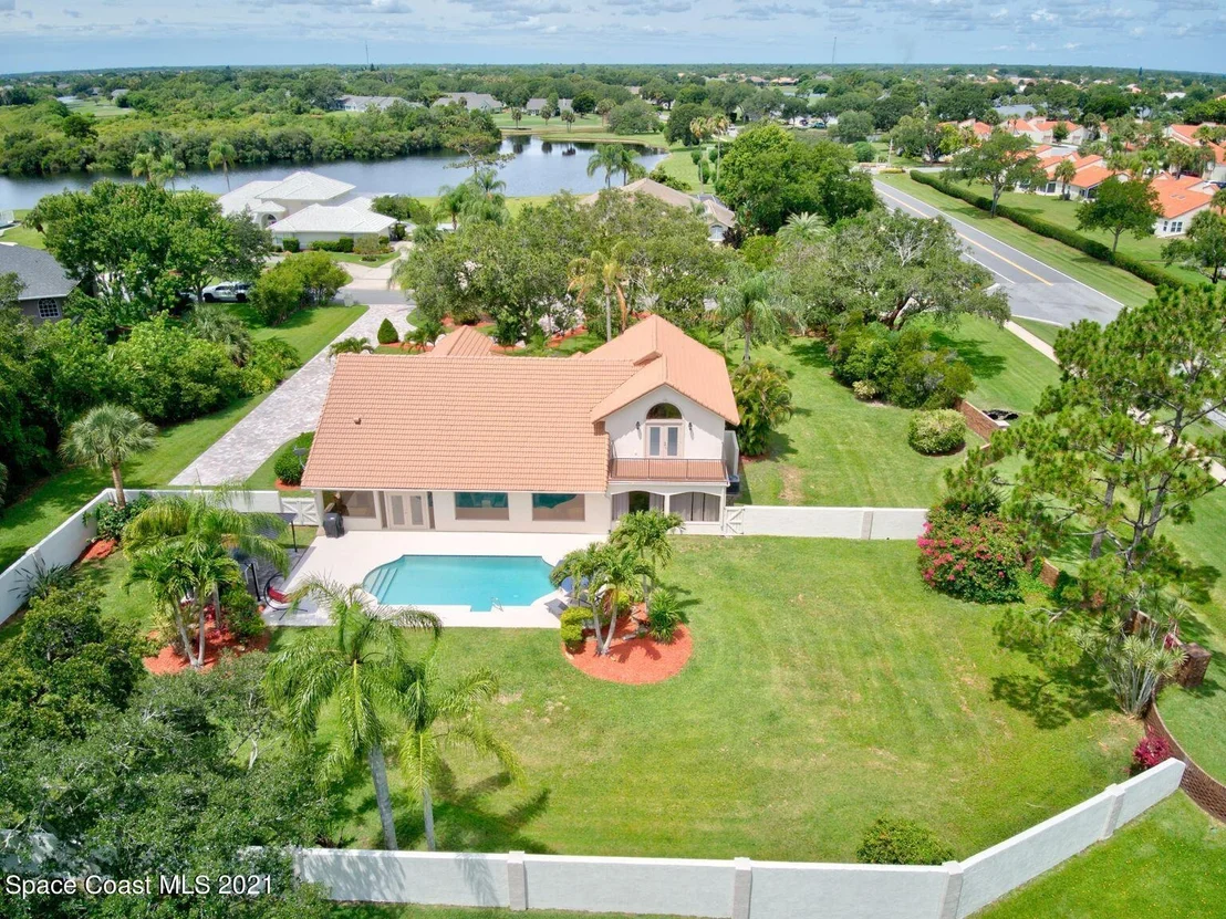 Photo of 701 Oak Park Drive