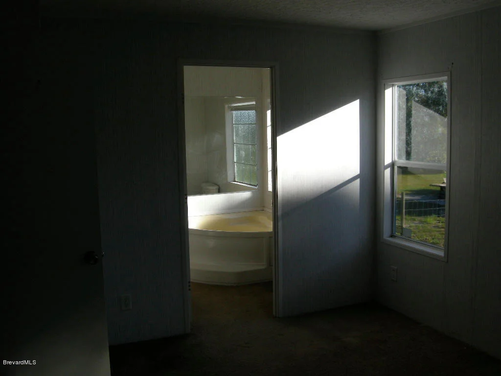 Photo of 3155 Leigh Road