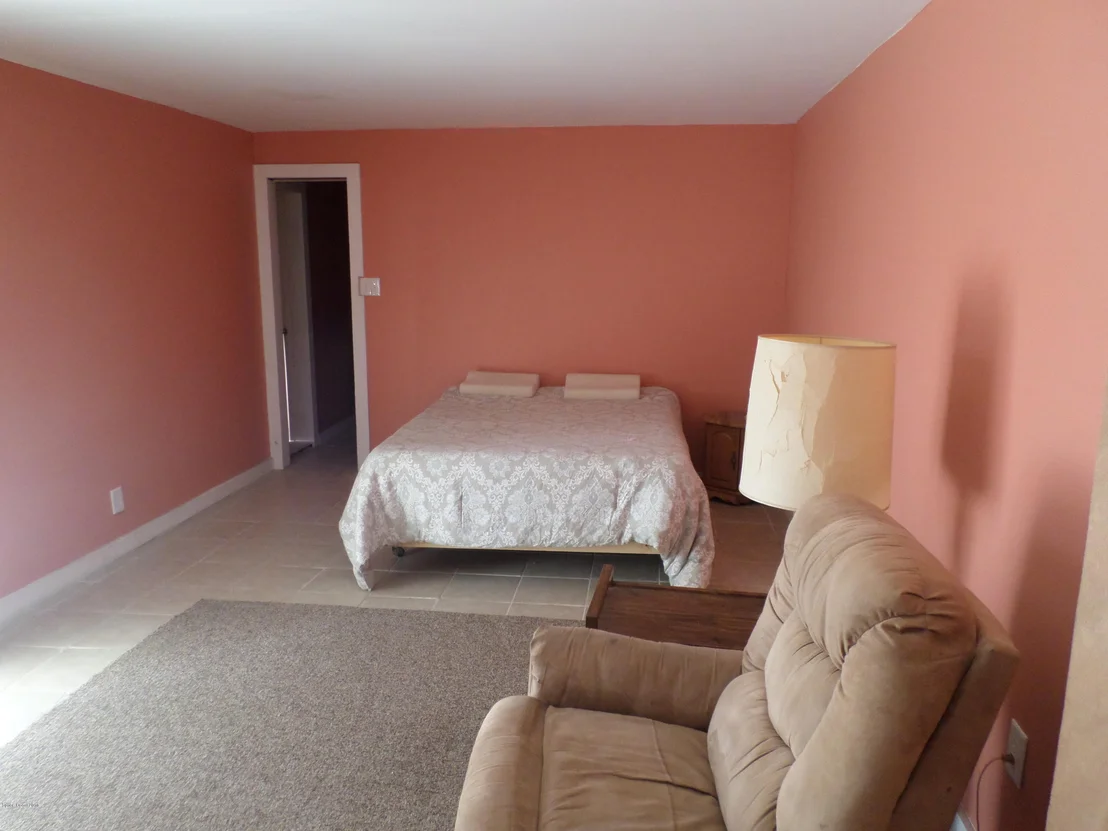 Photo of 309 Iris Street
