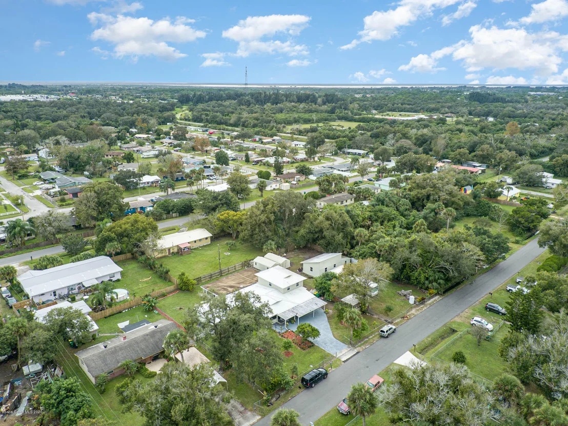 Photo of 2525 Coconut Drive