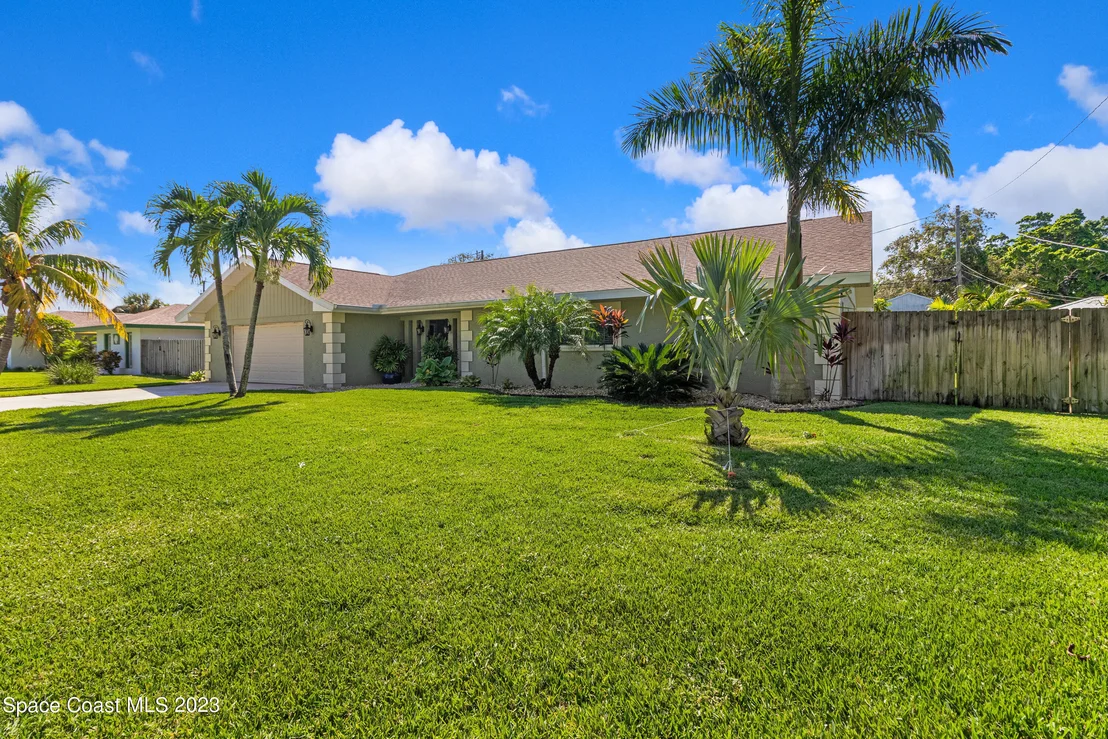 Photo of 437 Eleventh Avenue