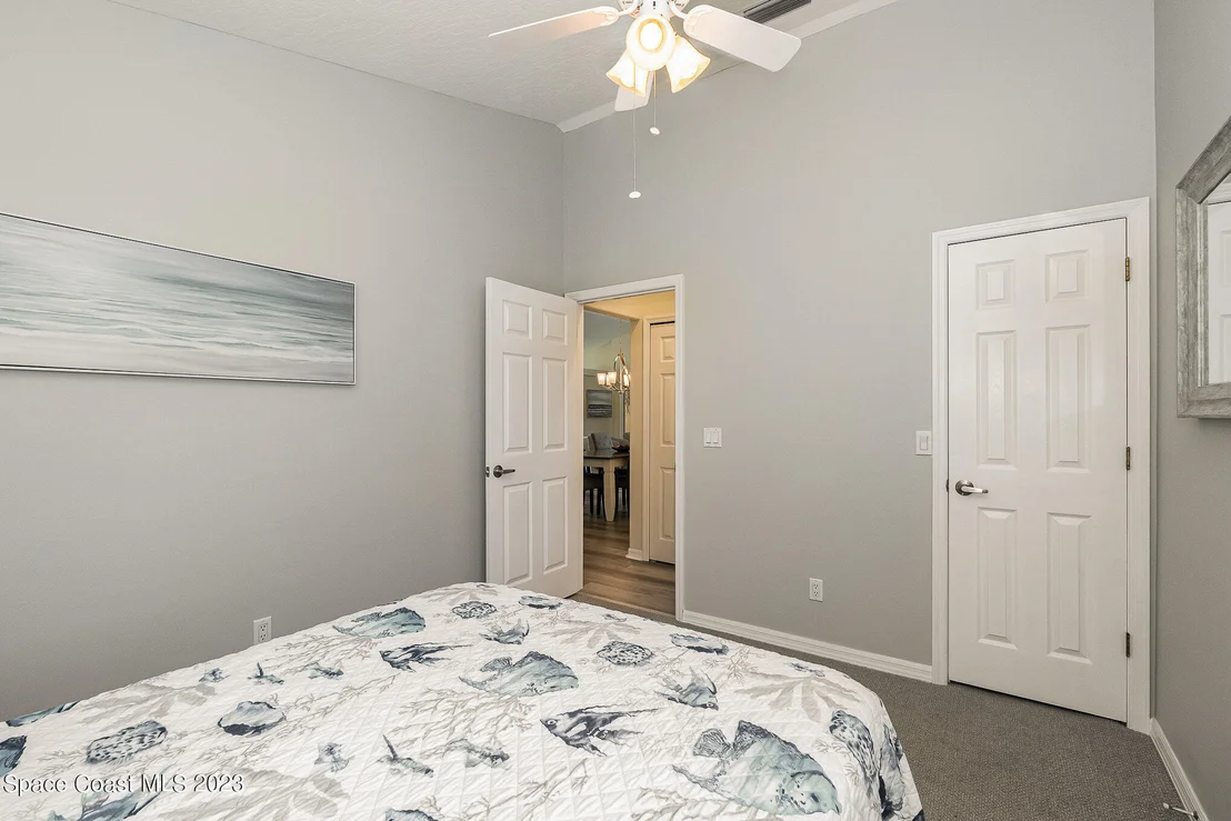 Photo of 321 Lake Victoria Circle