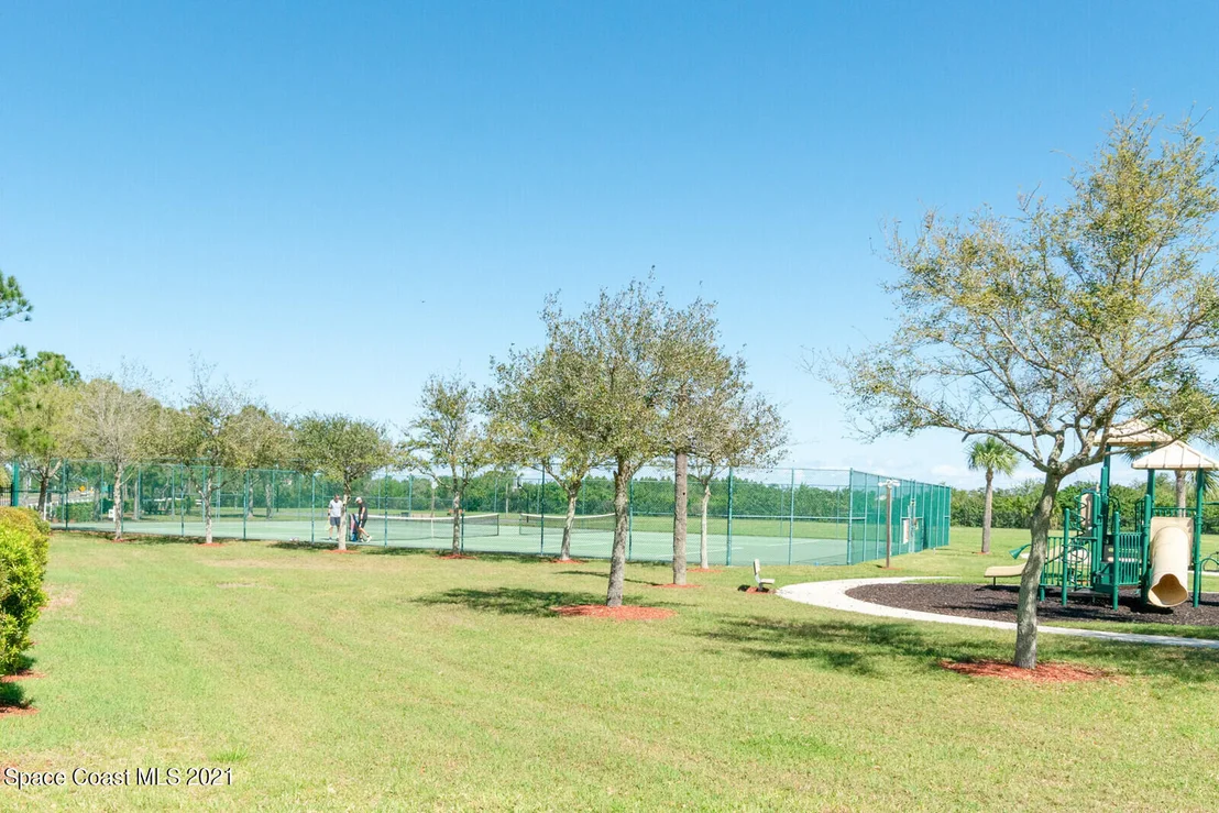 Photo of 3996 Four Lakes Drive